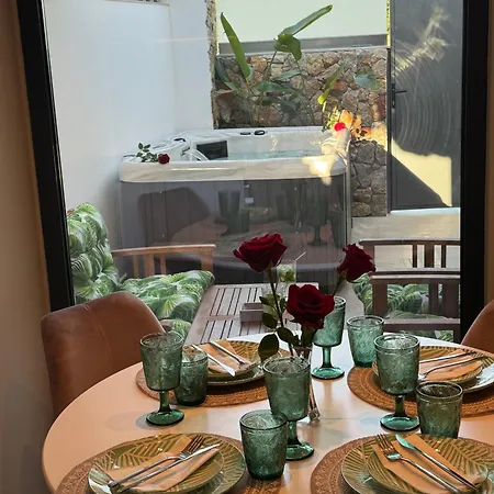 Compass Luxury Apartmán